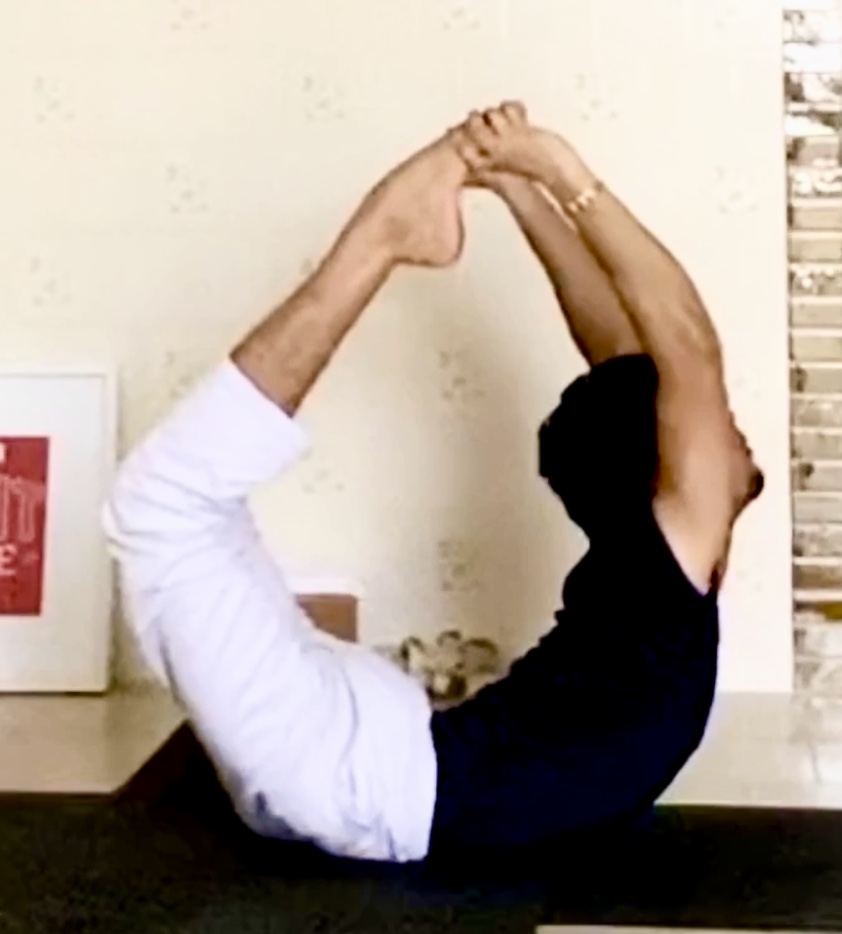 Benefits of Bow Pose&nbsp;(Dhanurasana)